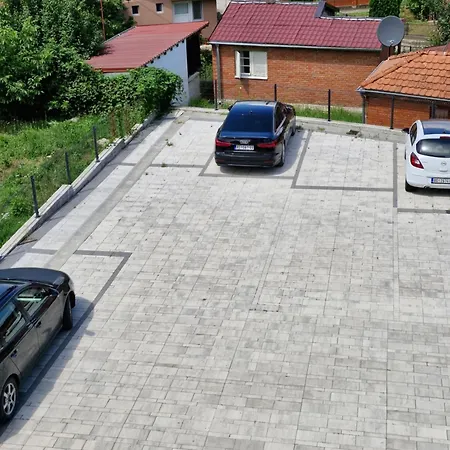 Curcic 1 Apartment